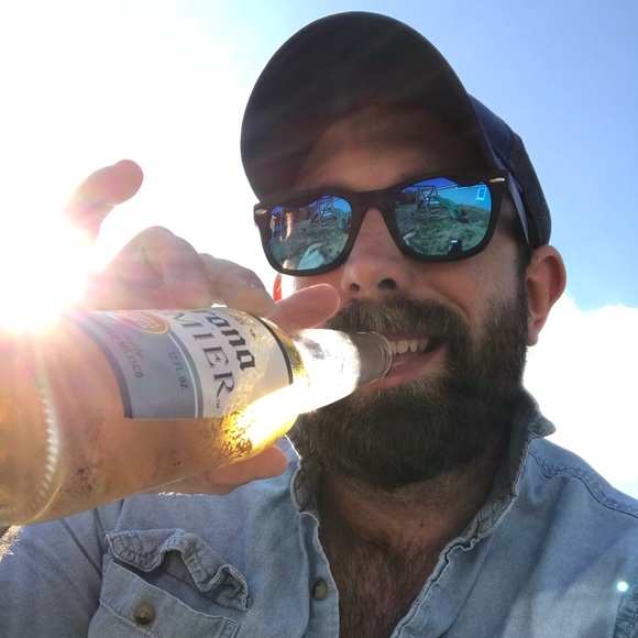 Meet your Posher, Sam - Picture 2 of 5